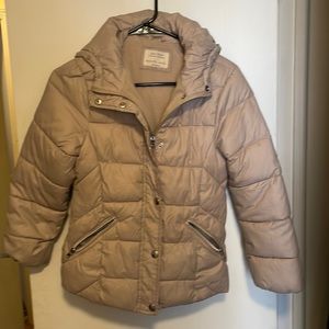Zara coat size 9/10 fro girl in a great condition color beige